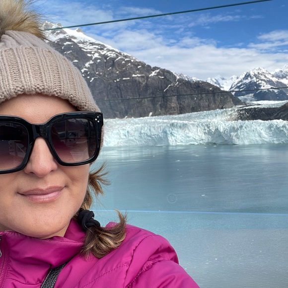 Meet your Posher ☺️ - Picture 11 of 15